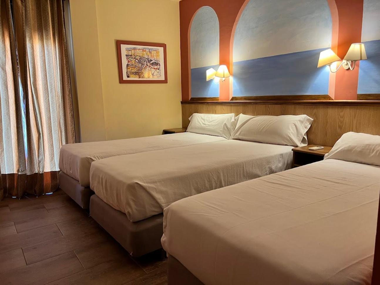 Hotel Pinomar エル・プエルト・デ・サンタ・マリア 部屋 写真